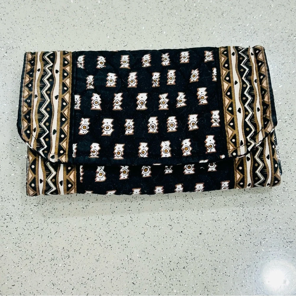 VINTAGE~Vera Bradley Tri-Fold Wallet in the retired
